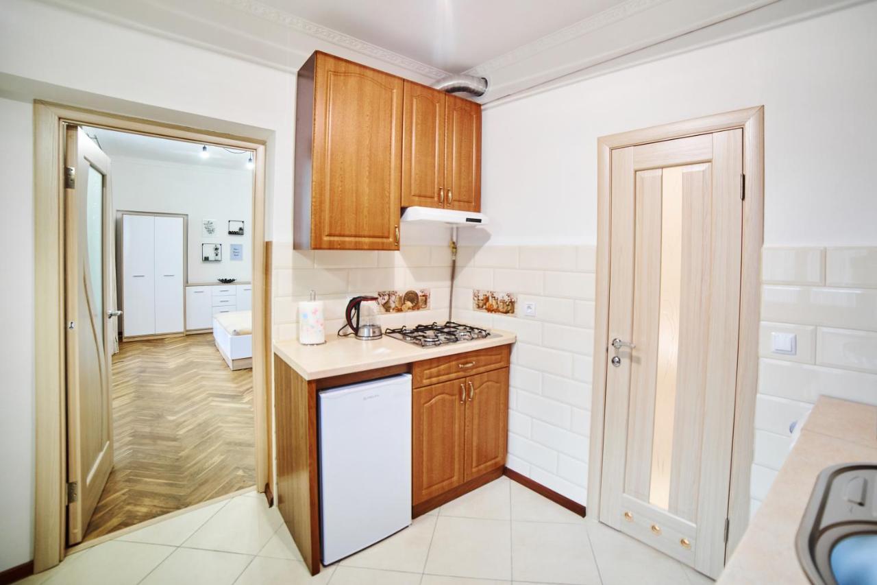 Comfort Apartments In Center 리비프 외부 사진